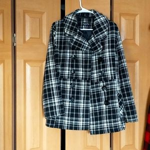 Rue21 Medium Black & White Pea Coat